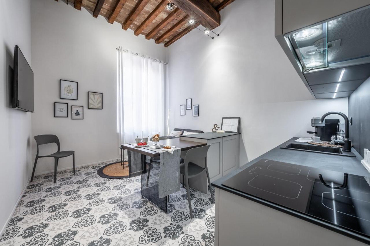 Emilia Suite Palace Modena Bagian luar foto