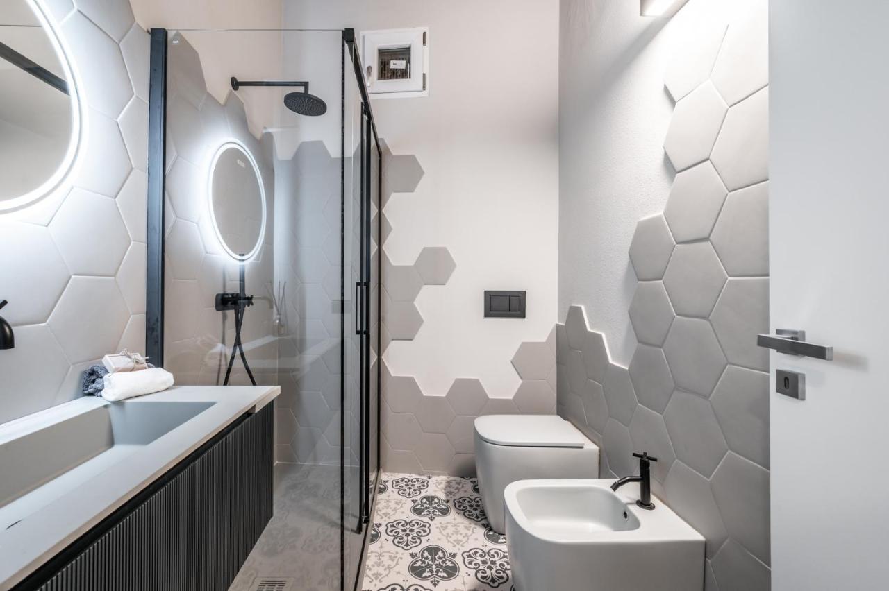Emilia Suite Palace Modena Bagian luar foto